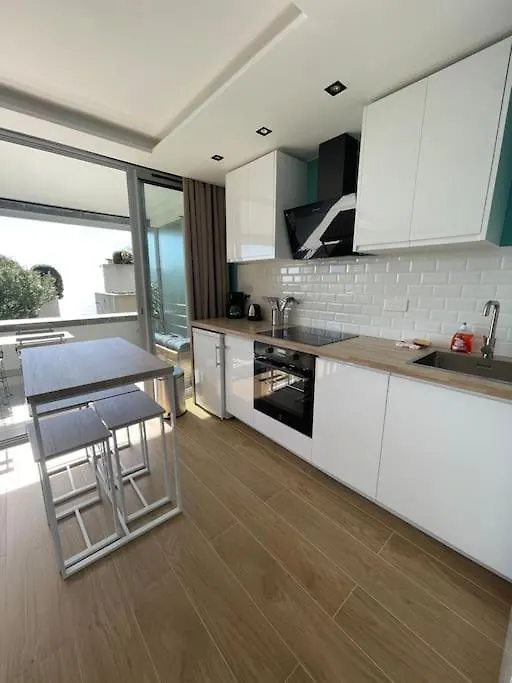 Le Bali , Terrasse, Piscine Et Parking Prive Daire Cap-d'Ail